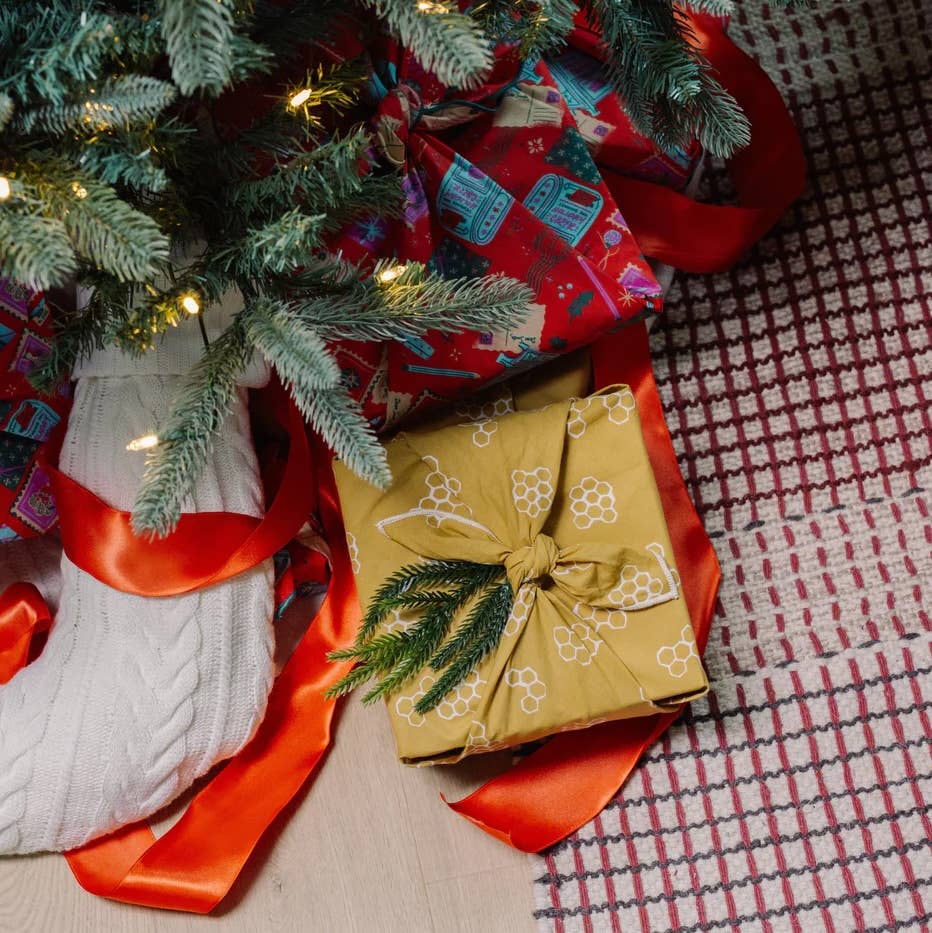 Reusable Gift Wrap - Honeycomb Print