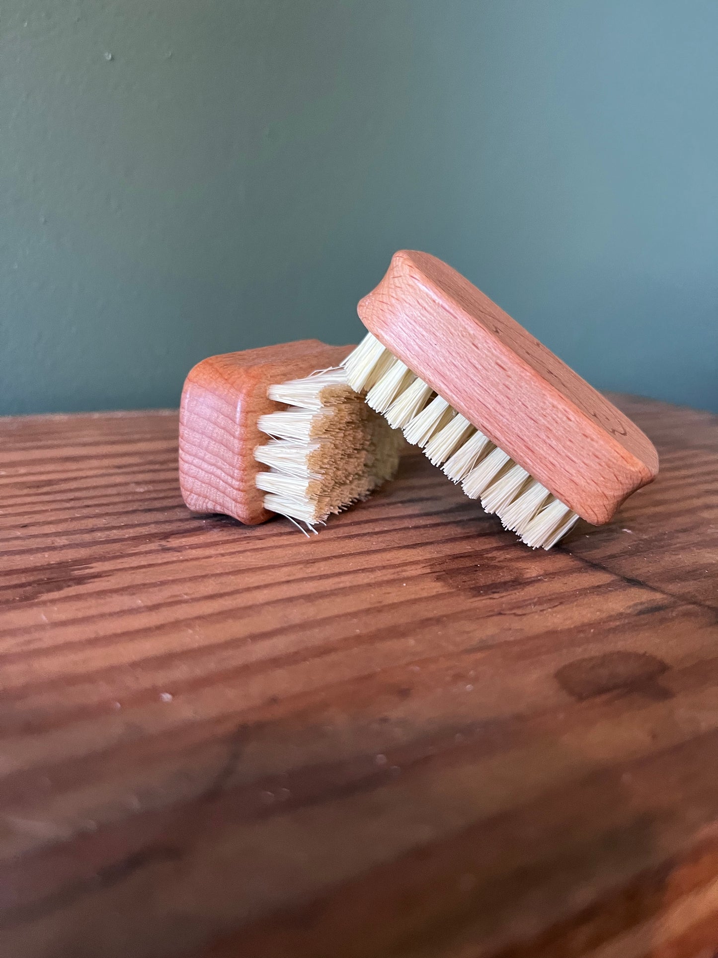 Kids Natural Vegan Nail Brush